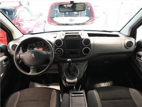 Peugeot Partner 1.6 HDi – 98 190 km (certificados) - Veículo Comercial Usado em Excelente Estado