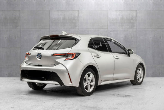 Toyota Corolla 1.8 Híbrido 122cv Active Tech Automático 2022 | Berline Híbrido | CarPlay | Câmara | Cruise Adaptativo | Toyota Safety Sense | 44 725 km | 3 300€