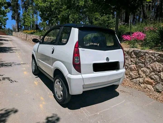 Aixam A741 | 2005 | Diesel | Automático | 19.729 km | Veículo Sem Carta (VSP)