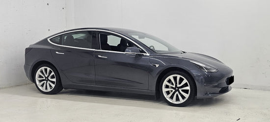 Tesla Model 3 Long Range | 2019 | Elétrico | Automático | 85.730 km | Berlina