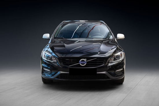 Volvo V60 T2 | 2017 | Gasolina | Automático | 130.000 km | R-Design
