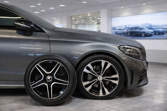 Mercedes-Benz C200 | 2021 | Híbrido | Automático | 120.000 km | Berlína